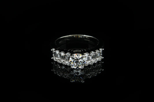 18K W/G Engagement Ring C1.00ct S0.70ct
