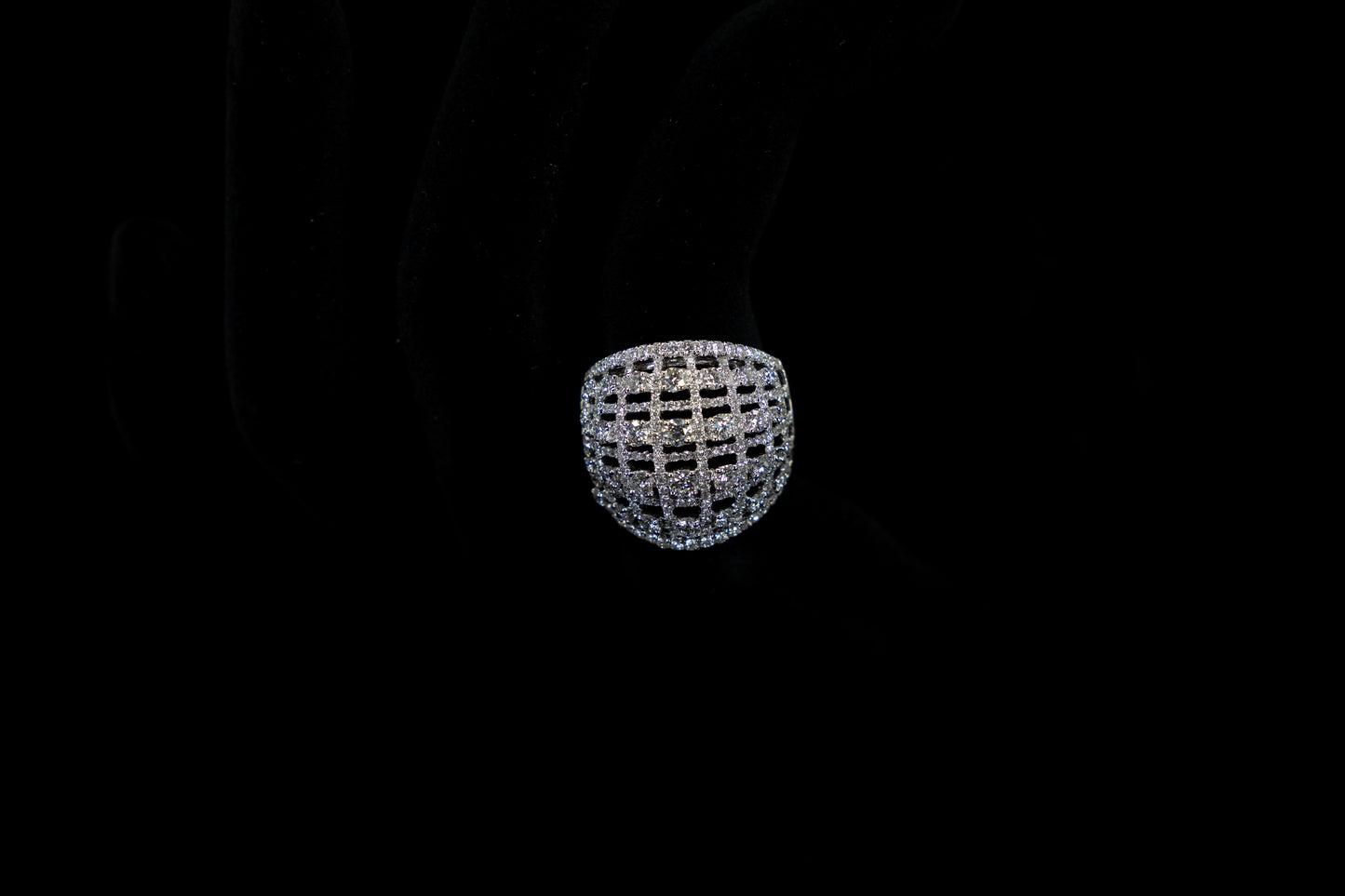 18K W/G Women's Diamond Ring 2.33ct