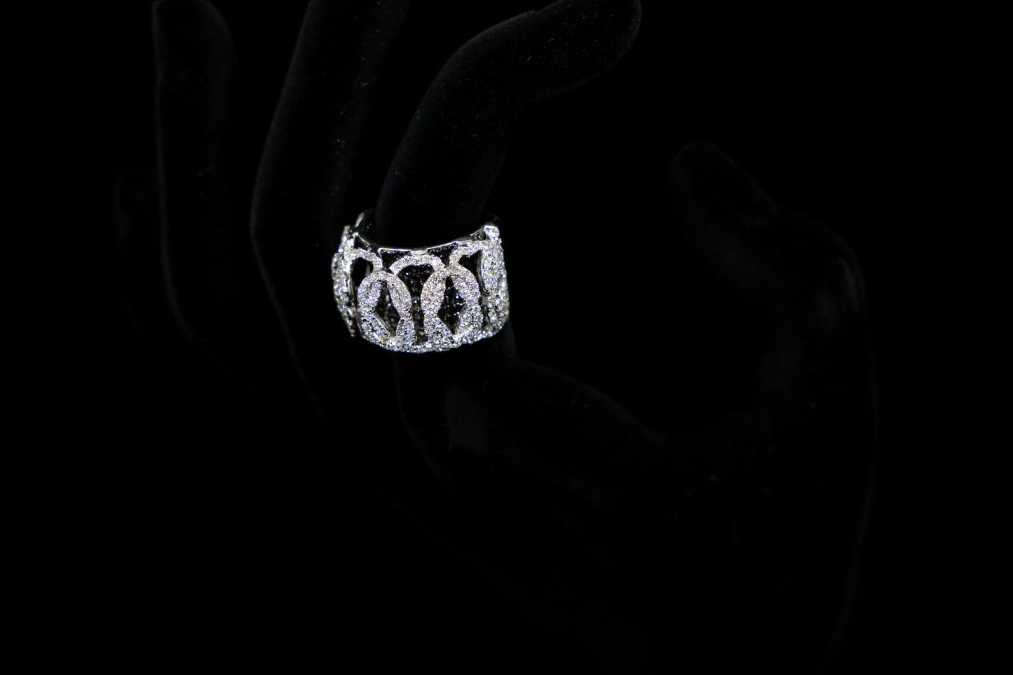 18K W/G Women's Diamond Ring 3.30ct