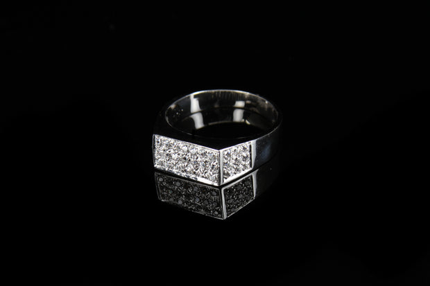 18K W/G Diamond Ring 0.95ct