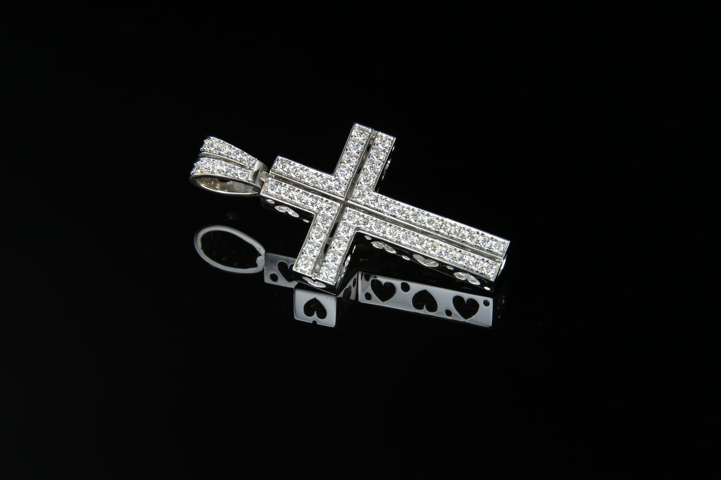 18K W/G Diamond Cross 0.76ct