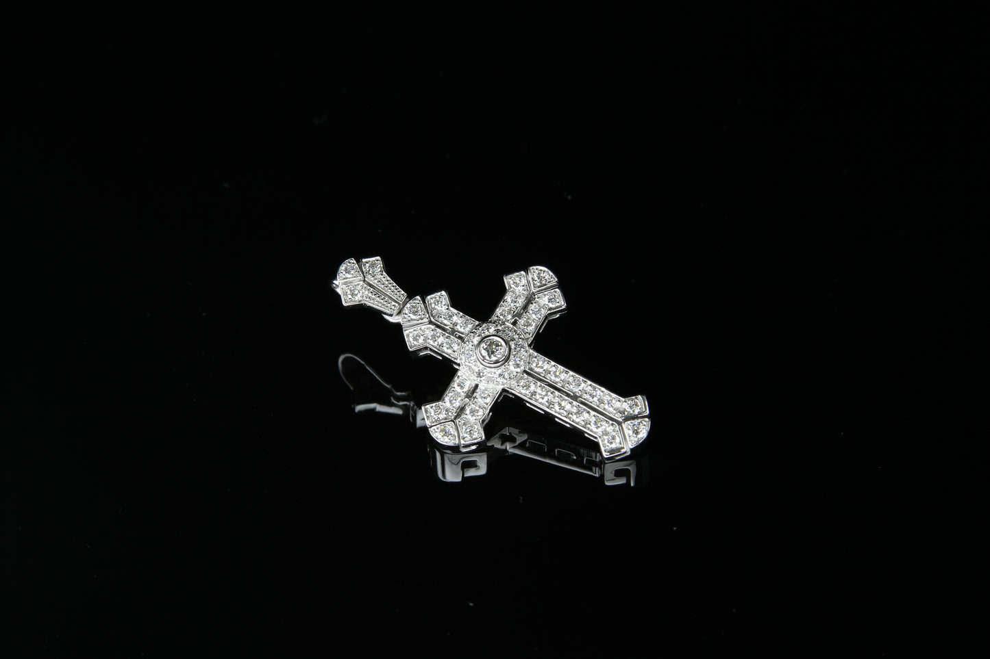 18K W/G Diamond Cross 0.59ct