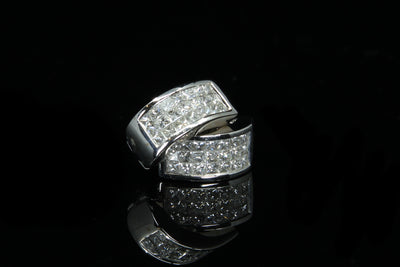 18K W/G Diamond Earrings 0.90ct
